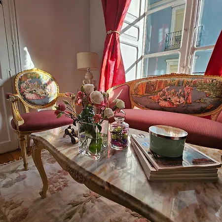 In - Beautiful And Large In The Centre * Valladolid