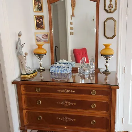 In - Beautiful And Large In The Centre Guest house Valladolid